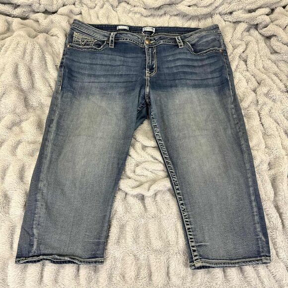 Vigoss Jeans Women 24 Capri Medium Wash Stretch Denim Embroidered Western Boho - Picture 1 of 10